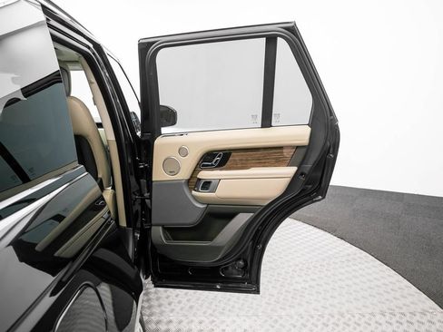 Used 2020 Land Rover Range Rover HSE AWD/4WD image 13
