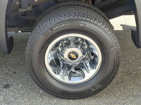 Used 2023 Chevrolet Silverado 3500 LT w/ Gooseneck/5TH Wheel Package AWD/4WD image 22
