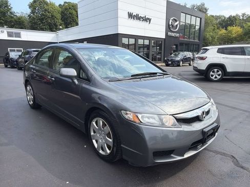 Used 2009 Honda Civic LX image 2