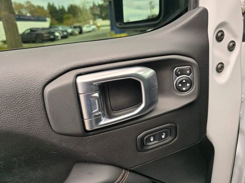 Used 2023 Jeep Wrangler Unlimited Rubicon 392 w/ Trailer Tow Package image 20