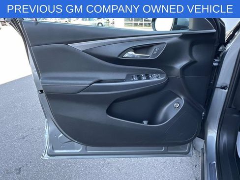 Used 2025 Buick Envista Avenir FWD image 15