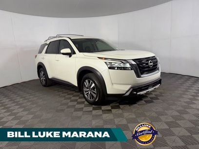 Used 2024 Nissan Pathfinder SL
