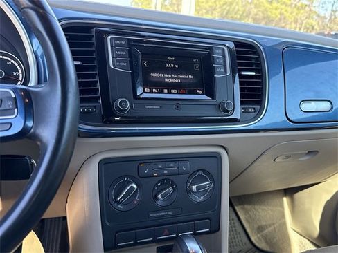 Used 2016 Volkswagen Beetle 1.8T S image 33