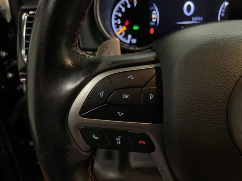 Used 2020 Jeep Grand Cherokee Trailhawk image 24