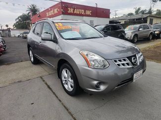 Used 2013 Nissan Rogue SV w/ Premium Pkg image 1