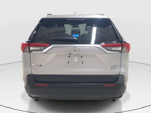 Used 2025 Toyota RAV4 XLE image 6