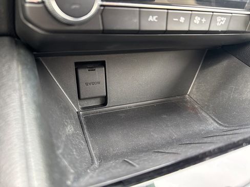 Used 2021 MAZDA CX-5 Touring image 26