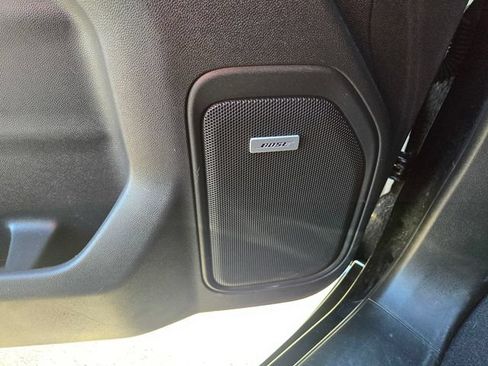 Used 2021 GMC Sierra 1500 AT4 w/ AT4 Value Package AWD/4WD image 17