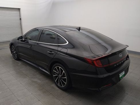 Used 2021 Hyundai Sonata Limited w/ Preferred Accessory Package FWD image 5