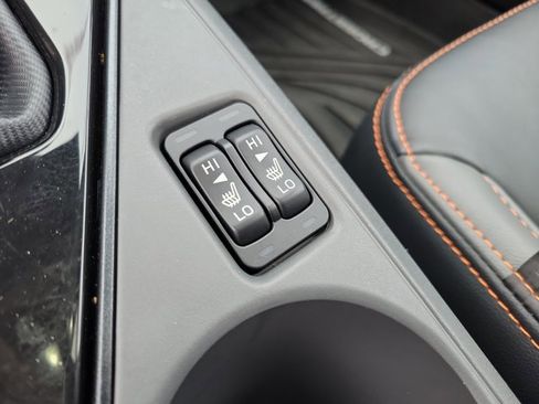 Used 2024 Subaru Crosstrek 2.5i Limited w/ Popular Package #3A image 15