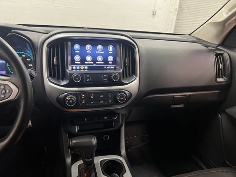 Used 2019 Chevrolet Colorado LT w/ LT Convenience Package RWD image 19