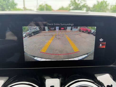 Used 2022 Mercedes-Benz GLA 250 4MATIC w/ Premium Package Lite image 22