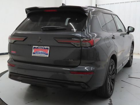 New 2026 Mitsubishi Outlander SEL Black Edition AWD/4WD image 3