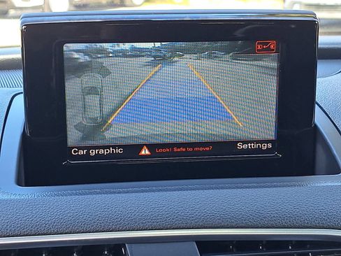 Used 2018 Audi Q3 2.0T Premium AWD/4WD image 25