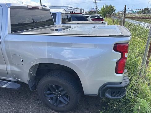 Used 2022 Chevrolet Silverado 1500 Custom Trail Boss w/ Safety Confidence Package AWD/4WD image 11