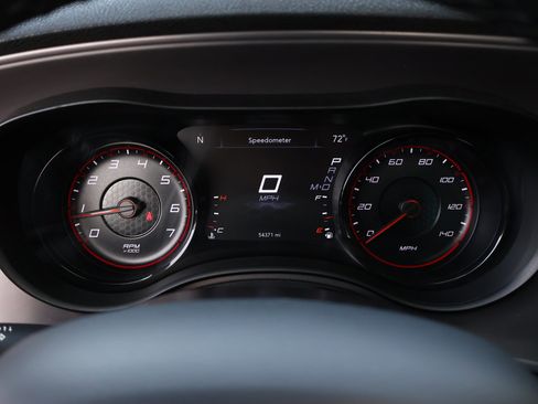 Used 2023 Dodge Charger SXT w/ Blacktop Package image 16