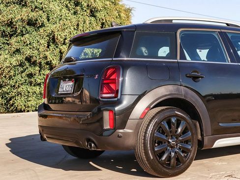 Used 2024 MINI Cooper Countryman S w/ Signature Upholstery Package FWD image 12
