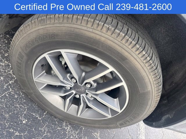 Used 2021 Jeep Grand Cherokee Limited AWD/4WD image 9