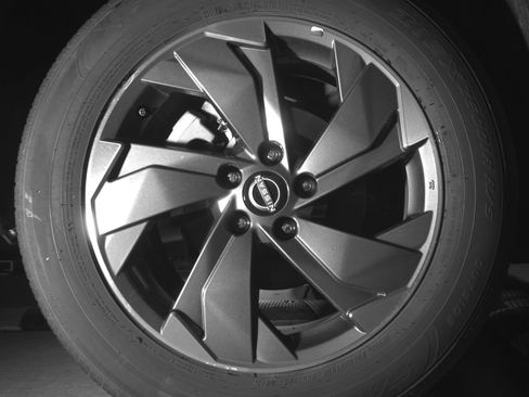 Used 2025 Nissan Rogue SV image 15