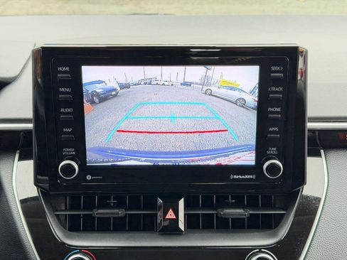 Used 2022 Toyota Corolla LE FWD image 50