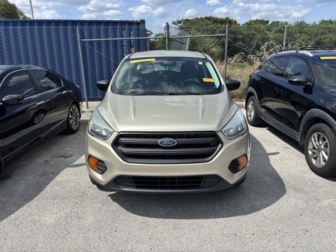 Used 2017 Ford Escape S FWD image 2