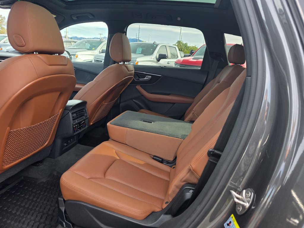 Used 2021 Audi Q7 3.0T Premium Plus AWD/4WD image 6