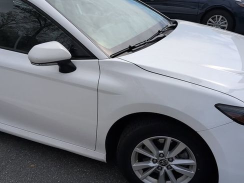 Used 2025 Toyota Camry LE image 17