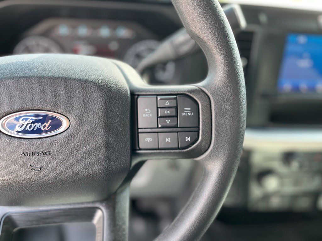 Used 2025 Ford F350 XL RWD image 20