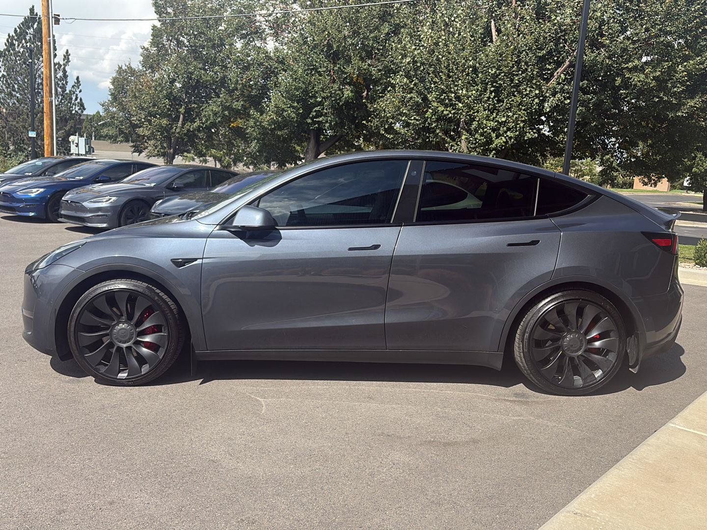 Used 2022 Tesla Model Y Performance AWD/4WD image 5