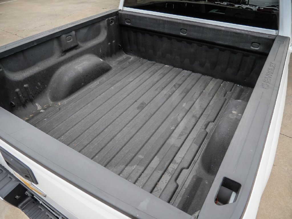 Used 2017 Chevrolet Silverado 1500 LT w/ Texas Edition RWD image 12