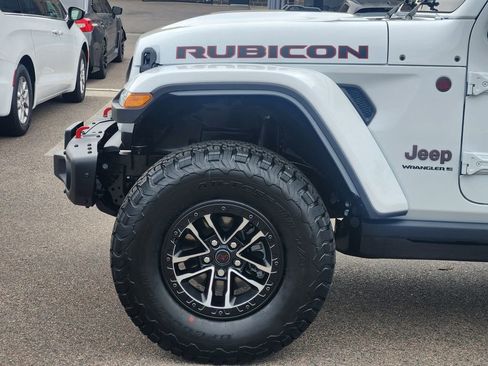 New 2026 Jeep Wrangler Unlimited Rubicon AWD/4WD image 9