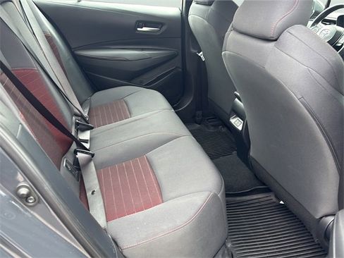 Used 2024 Toyota Corolla SE w/ SE Premium Package image 13