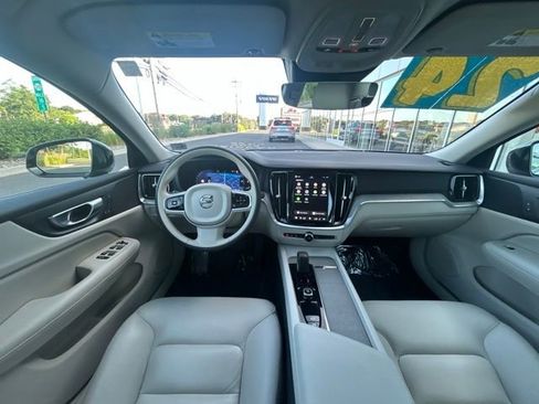 Used 2024 Volvo S60 B5 Plus w/ Climate Package AWD/4WD image 19