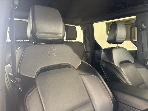 Used 2024 Ford Bronco Everglades AWD/4WD image 30
