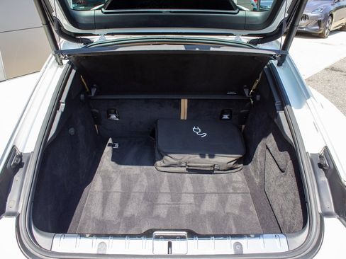 Used 2022 Porsche Panamera 4 w/ Premium Package image 23