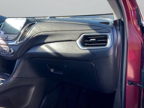 Certified 2019 Chevrolet Equinox Premier w/ LPO, Floor Liner Package AWD/4WD image 16