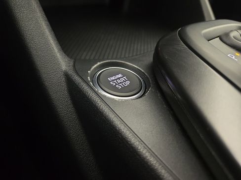 Used 2025 Kia K4 LXS image 24
