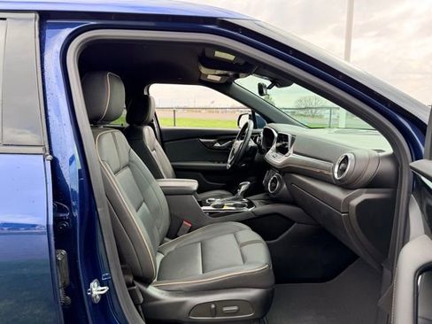 Certified 2022 Chevrolet Blazer Premier w/ Enhanced Convenience Package image 11
