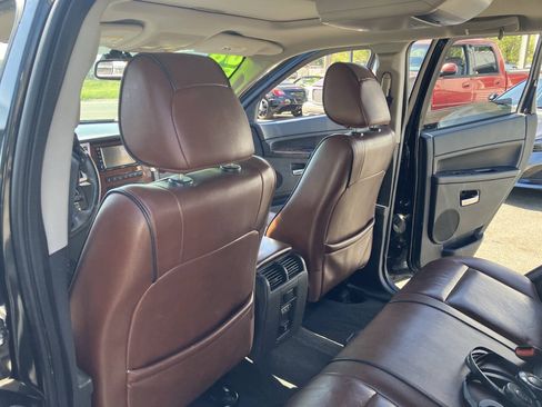 Used 2008 Jeep Grand Cherokee Overland AWD/4WD image 27