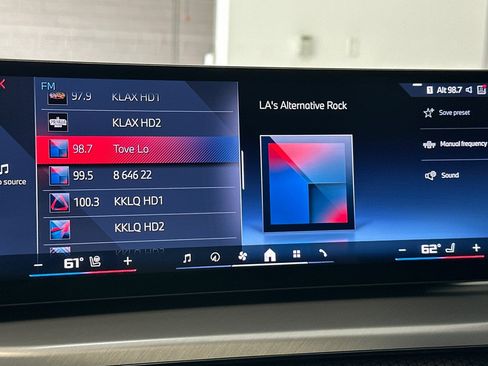 Used 2025 BMW M240i Coupe w/ Premium Package RWD image 20