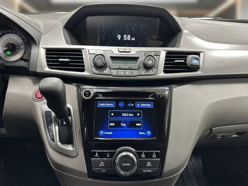 Used 2015 Honda Odyssey EX-L image 18