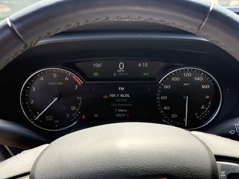 Used 2023 Cadillac CT4 Luxury RWD image 8
