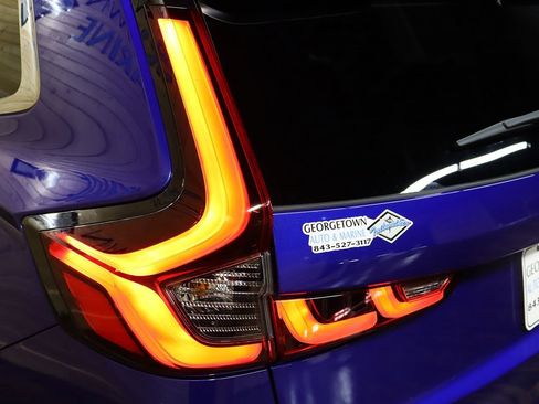 Used 2025 Honda CR-V EX-L image 17