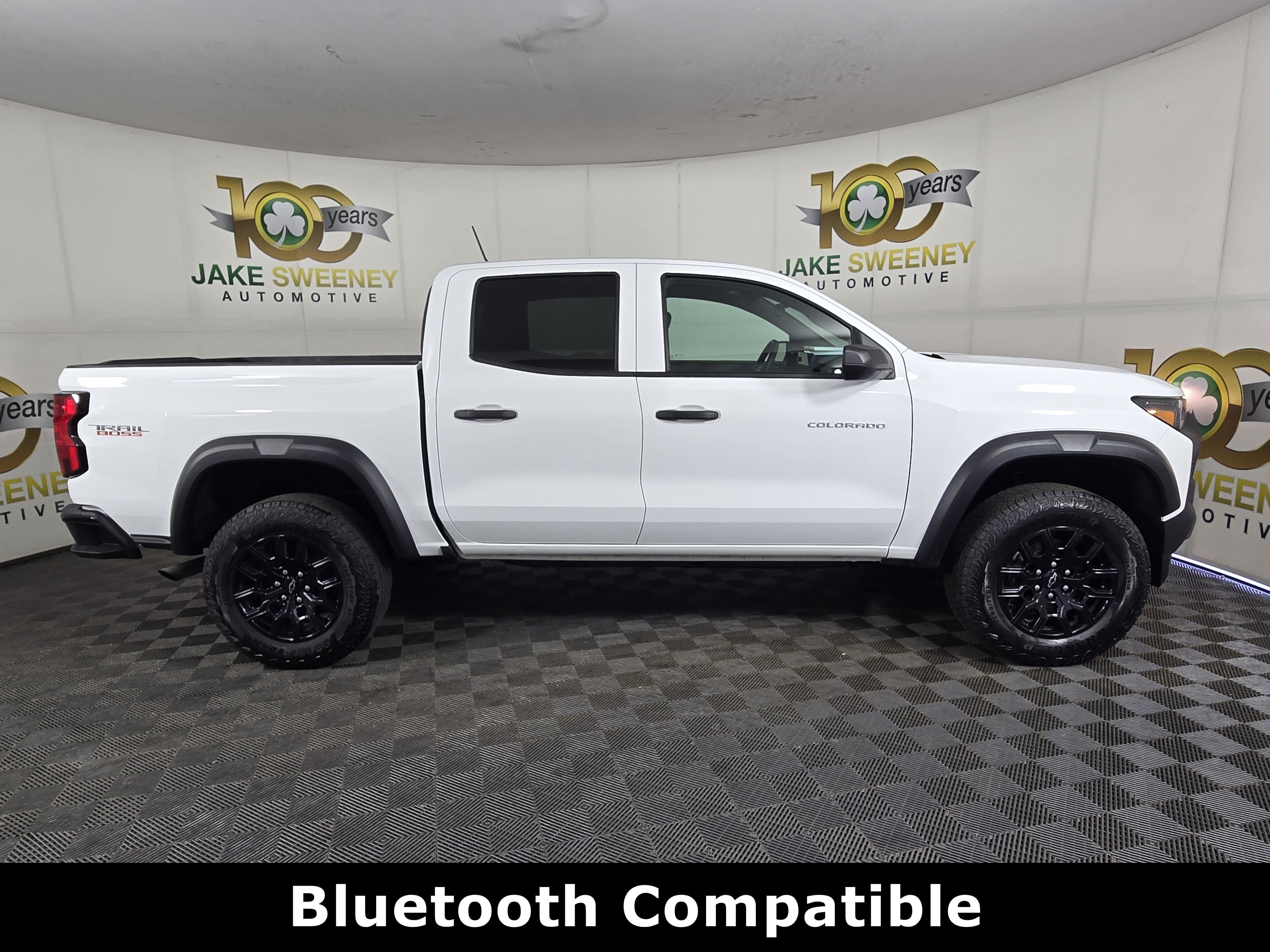 Certified 2024 Chevrolet Colorado Trail Boss w/ Advanced Trailering Package AWD/4WD image 10