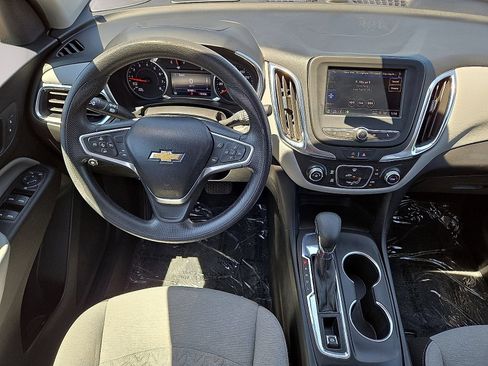 Used 2022 Chevrolet Equinox LT FWD image 18