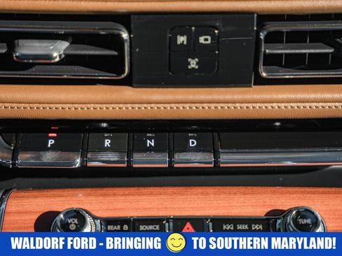 Used 2022 Lincoln Aviator Reserve w/ Equipment Group 201A image 26