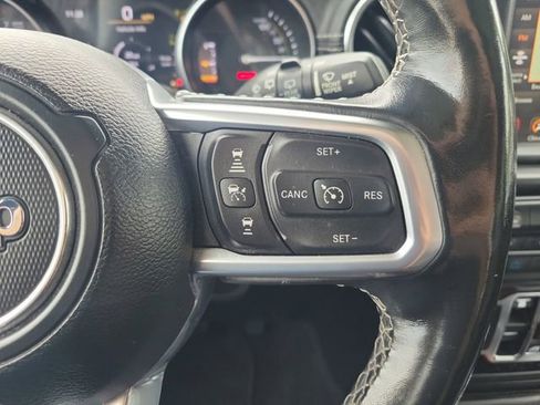 Used 2021 Jeep Wrangler Unlimited Sahara w/ Cold Weather Group AWD/4WD image 25