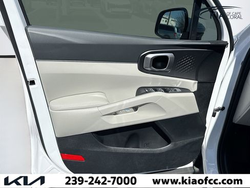 New 2026 Kia Sorento S FWD image 22