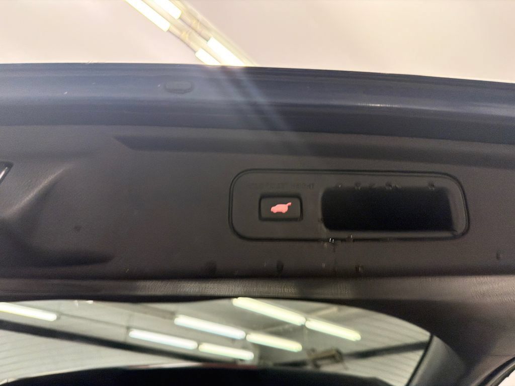 Used 2023 Honda Odyssey Touring image 20