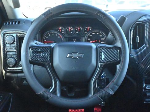 Used 2021 Chevrolet Silverado 1500 Custom Trail Boss image 17